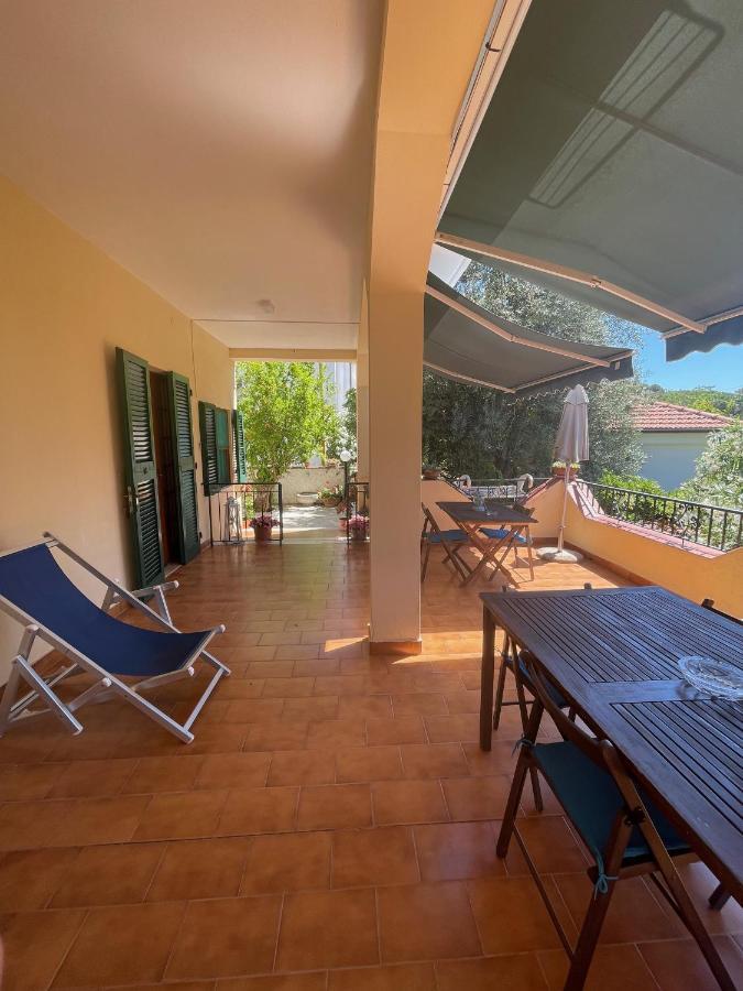 B&B L'Albero Di Melograno Seccheto Exterior photo